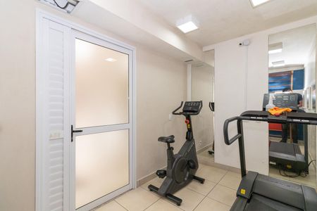 Apartamento à venda com 40m², 2 quartos e sem vagaÁrea comum - Academia