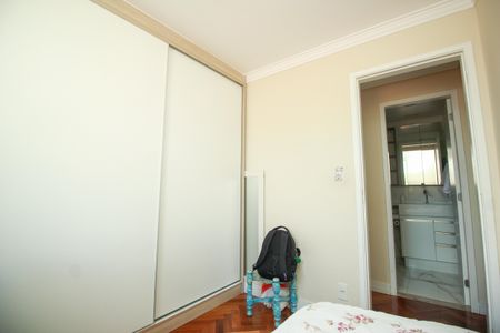 Apartamento à venda com 63m², 3 quartos e 1 vagaQuarto 2