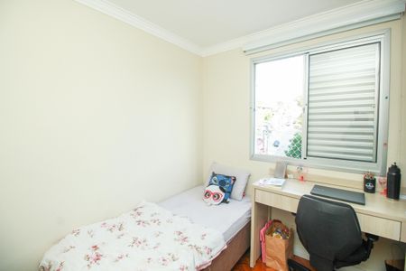 Apartamento à venda com 63m², 3 quartos e 1 vagaQuarto 2