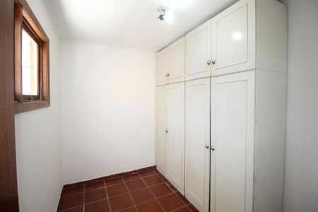 Quarto de Serviço de apartamento à venda com 3 quartos, 296m² em Auxiliadora, Porto Alegre