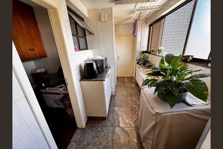 Apartamento à venda com 321m², 4 quartos e 4 vagas Apartamento à venda com 321m², 4 quartos e 4 vagasFoto 18