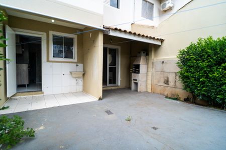 Casa de condomínio para alugar com 116m², 4 quartos e 2 vagas Casa de condomínio para alugar com 116m², 4 quartos e 2 vagasÁrea de Serviço