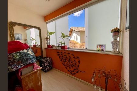 Apartamento à venda com 2 quartos, 70m² em Fernão Dias, Belo Horizonte