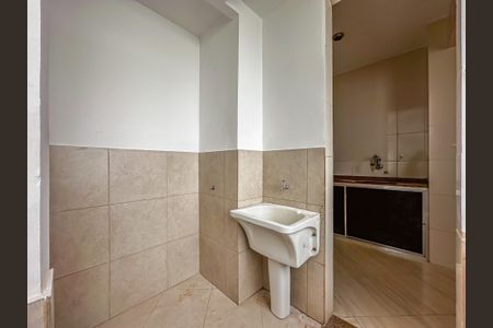 Apartamento para alugar com 76m², 2 quartos e sem vaga