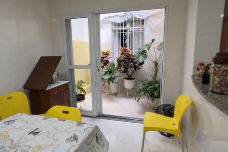 Casa à venda com 105m², 2 quartos e 1 vagaCozinha