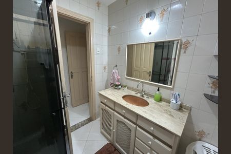 Casa à venda com 105m², 2 quartos e 1 vagaBanheiro