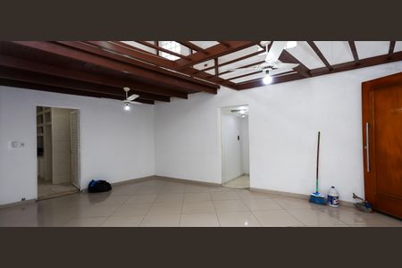 Casa para alugar com 280m², 4 quartos e 2 vagasSala 1