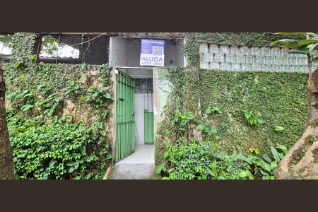 Casa para alugar com 280m², 4 quartos e 2 vagasFachada