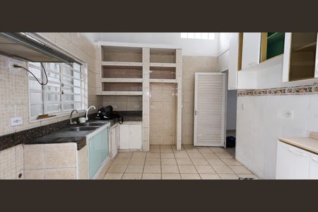 Casa para alugar com 280m², 4 quartos e 2 vagasCozinha