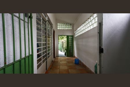 Casa para alugar com 280m², 4 quartos e 2 vagascorredor externo