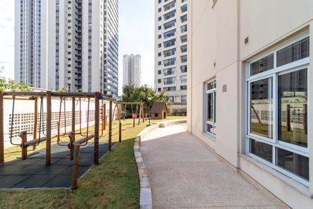 Apartamento à venda com 53m², 3 quartos e 1 vaga Apartamento à venda com 53m², 3 quartos e 1 vagaÁrea comum - Playground