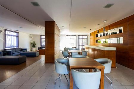 Apartamento à venda com 53m², 3 quartos e 1 vaga Apartamento à venda com 53m², 3 quartos e 1 vagaÁrea comum - Salão de festas