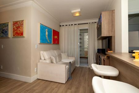 Apartamento à venda com 53m², 3 quartos e 1 vaga Apartamento à venda com 53m², 3 quartos e 1 vagaSala