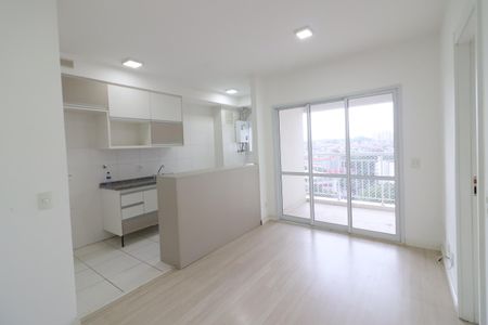 Sala de apartamento à venda com 1 quarto, 40m² em Umuarama, Osasco
