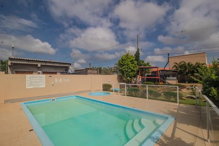 Casa de condomínio para alugar com 83m², 2 quartos e 1 vagaPiscina