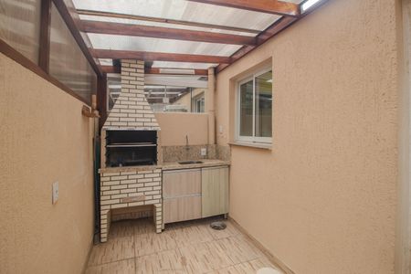 Casa de condomínio para alugar com 83m², 2 quartos e 1 vagaQuintal/Churrasqueira/Area de serviço