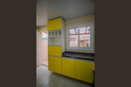 Casa de condomínio para alugar com 83m², 2 quartos e 1 vagaCozinha