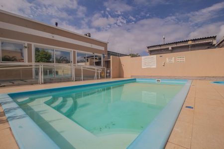 Casa de condomínio para alugar com 83m², 2 quartos e 1 vagaPiscina