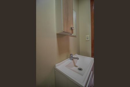 Casa de condomínio para alugar com 83m², 2 quartos e 1 vagaBanheiro