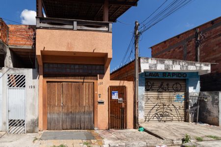 Casa para alugar com 32m², 1 quarto e sem vagaFachada/Placa