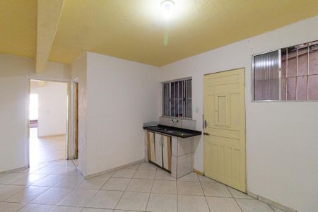 Sala/Cozinha de casa para alugar com 1 quarto, 32m² em Jardim Yaya, Carapicuíba