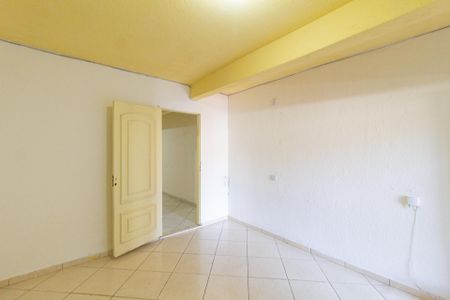 Quarto de casa para alugar com 1 quarto, 32m² em Jardim Yaya, Carapicuíba