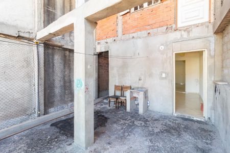 Casa para alugar com 32m², 1 quarto e sem vagaÁrea de serviço