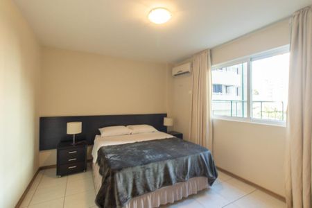 Suíte de apartamento para alugar com 1 quarto, 60m² em Centro, Curitiba