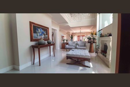 Sala  de casa de condomínio à venda com 4 quartos, 560m² em Parque dos Principes, São Paulo