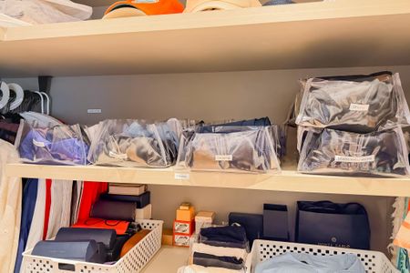 Apartamento à venda com 77m², 1 quarto e 2 vagas Apartamento à venda com 77m², 1 quarto e 2 vagasCloset da Suíte