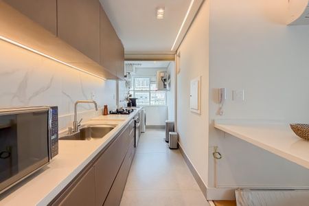 Apartamento à venda com 77m², 1 quarto e 2 vagas Apartamento à venda com 77m², 1 quarto e 2 vagasCozinha