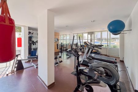 Apartamento à venda com 77m², 1 quarto e 2 vagas Apartamento à venda com 77m², 1 quarto e 2 vagasAcademia