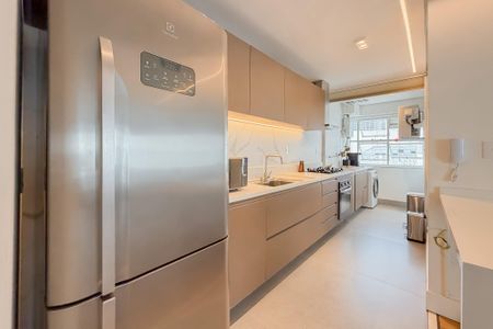 Apartamento à venda com 77m², 1 quarto e 2 vagas Apartamento à venda com 77m², 1 quarto e 2 vagasCozinha