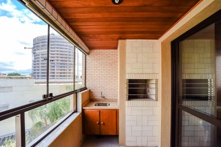 Apartamento à venda com 68m², 2 quartos e 1 vaga Apartamento à venda com 68m², 2 quartos e 1 vagaSacada da Sala