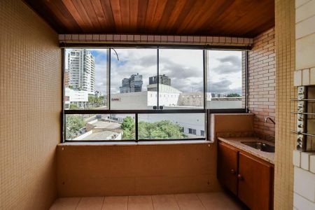 Apartamento à venda com 68m², 2 quartos e 1 vaga Apartamento à venda com 68m², 2 quartos e 1 vagaSacada da Sala