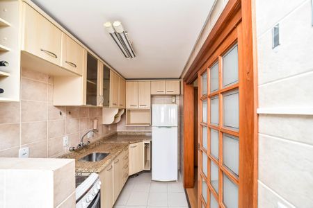 Apartamento à venda com 68m², 2 quartos e 1 vaga Apartamento à venda com 68m², 2 quartos e 1 vagaCozinha e Área de Serviço