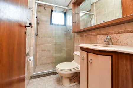 Apartamento à venda com 68m², 2 quartos e 1 vaga Apartamento à venda com 68m², 2 quartos e 1 vagaBanheiro social