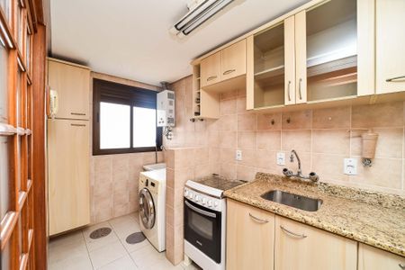 Apartamento à venda com 68m², 2 quartos e 1 vaga Apartamento à venda com 68m², 2 quartos e 1 vagaCozinha e Área de Serviço