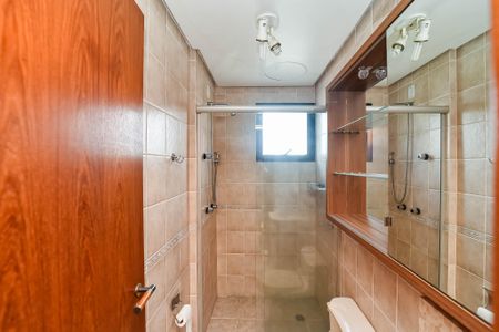 Apartamento à venda com 68m², 2 quartos e 1 vaga Apartamento à venda com 68m², 2 quartos e 1 vagaBanheiro social