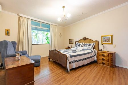 Foto 09 de casa à venda com 5 quartos, 374m² em Jardim Leonor, São Paulo