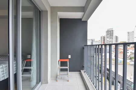Studio à venda com 27m², 1 quarto e sem vagaVaranda