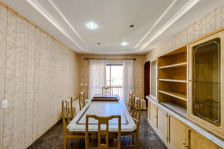 Apartamento à venda com 315m², 4 quartos e 4 vagasSala de Jantar