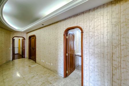 Apartamento à venda com 315m², 4 quartos e 4 vagasHall