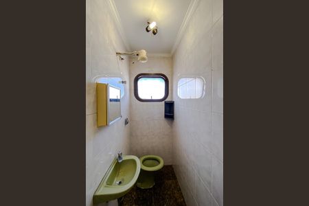 Apartamento à venda com 315m², 4 quartos e 4 vagasBanheiro de serviço