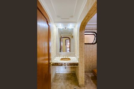 Apartamento à venda com 315m², 4 quartos e 4 vagasLavabo