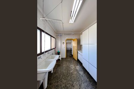 Apartamento à venda com 315m², 4 quartos e 4 vagasÁrea de Serviço