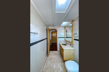 Apartamento à venda com 315m², 4 quartos e 4 vagasBanheiro da Suíte 3