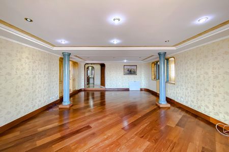 Apartamento à venda com 315m², 4 quartos e 4 vagasSala