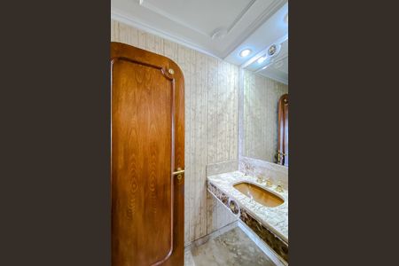 Apartamento à venda com 315m², 4 quartos e 4 vagasLavabo