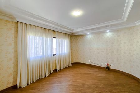 Apartamento à venda com 315m², 4 quartos e 4 vagasSala